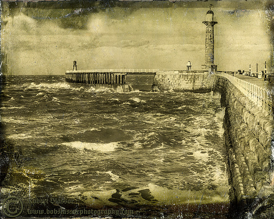 Whitby west pier